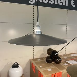 Brendan Ravenhill Grain Pendelleuchte Aluminium 