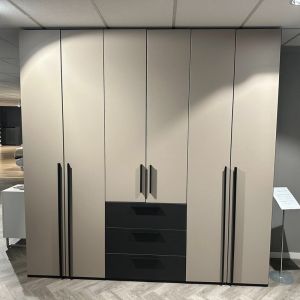 Nolte Horizont 100 Kleiderschrank 250 cm 