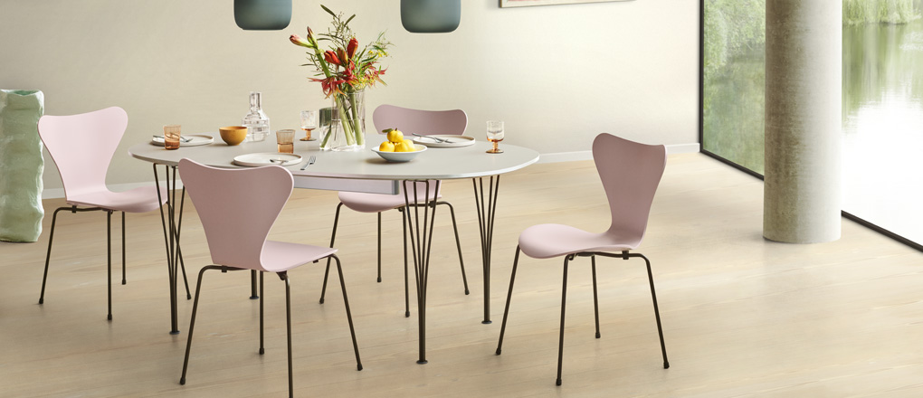 Fritz Hansen Superellipse-Aktion